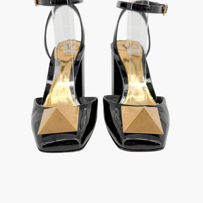 Valentino Garavani One Stud Patent Pumps in Black Patent Leather Size 38