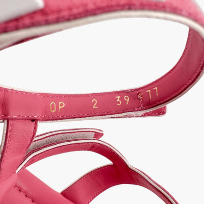 Valentino Garavani Free Rockstud Gladiator Sandals in Pink Suede – Size 39