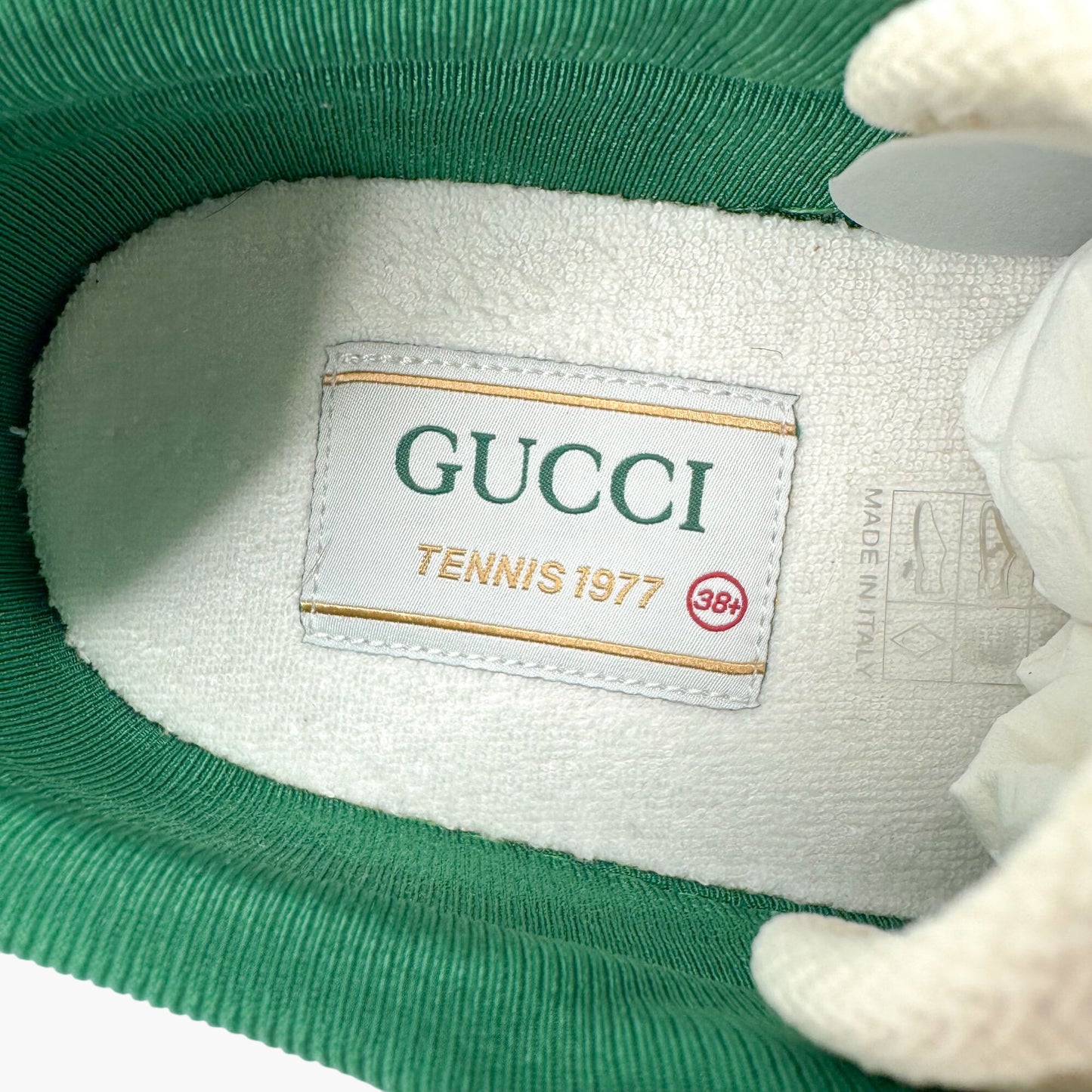 Gucci Tennis 1977 Low Top Sneakers in Beige GG Supreme Water Flora Canvas Size 38.5