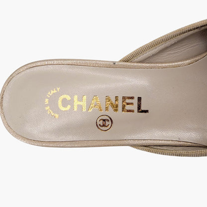 Vintage Chanel CC Cap Toe Mule Heels White Beige Size 39