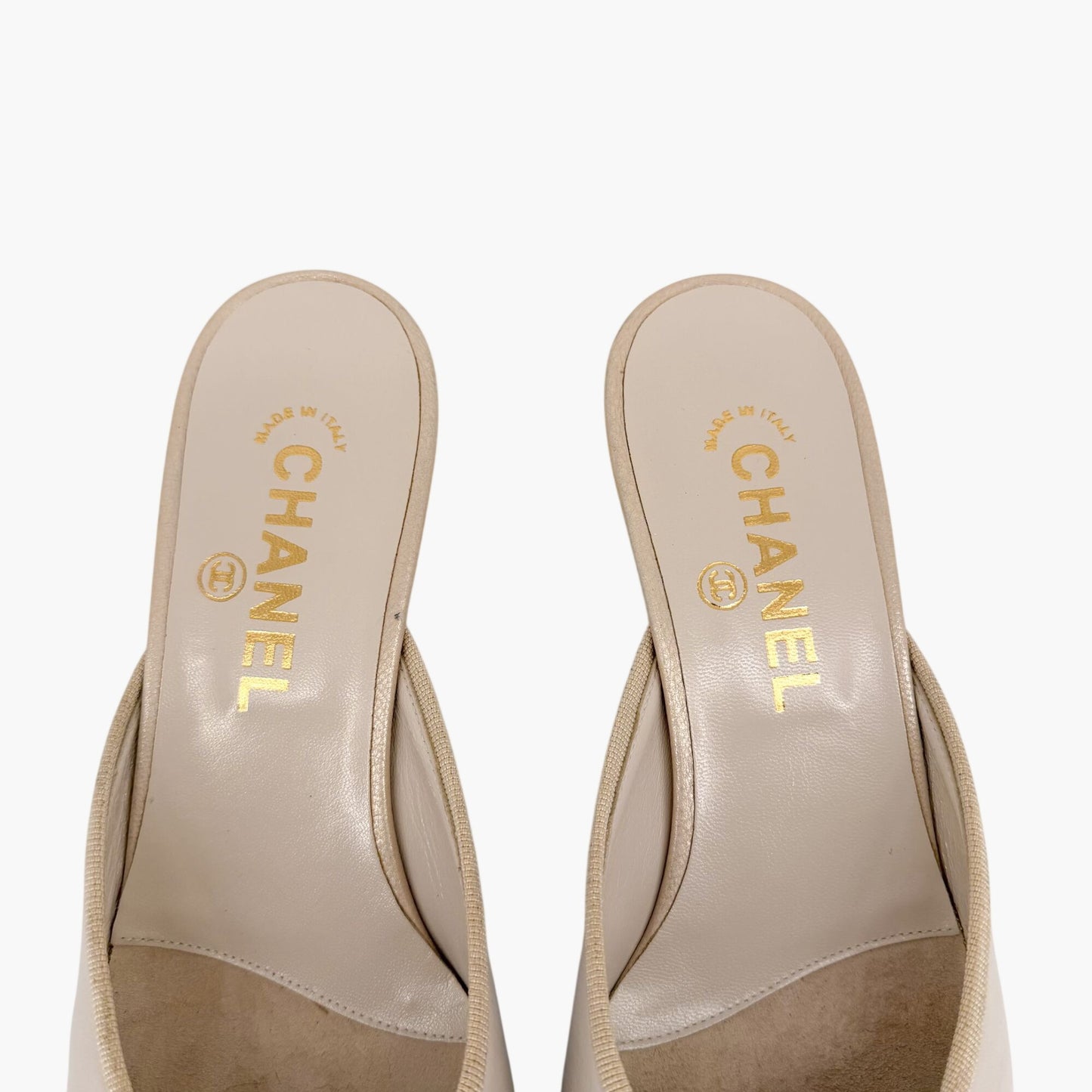 Vintage Chanel CC Cap Toe Mule Heels White Beige Size 39