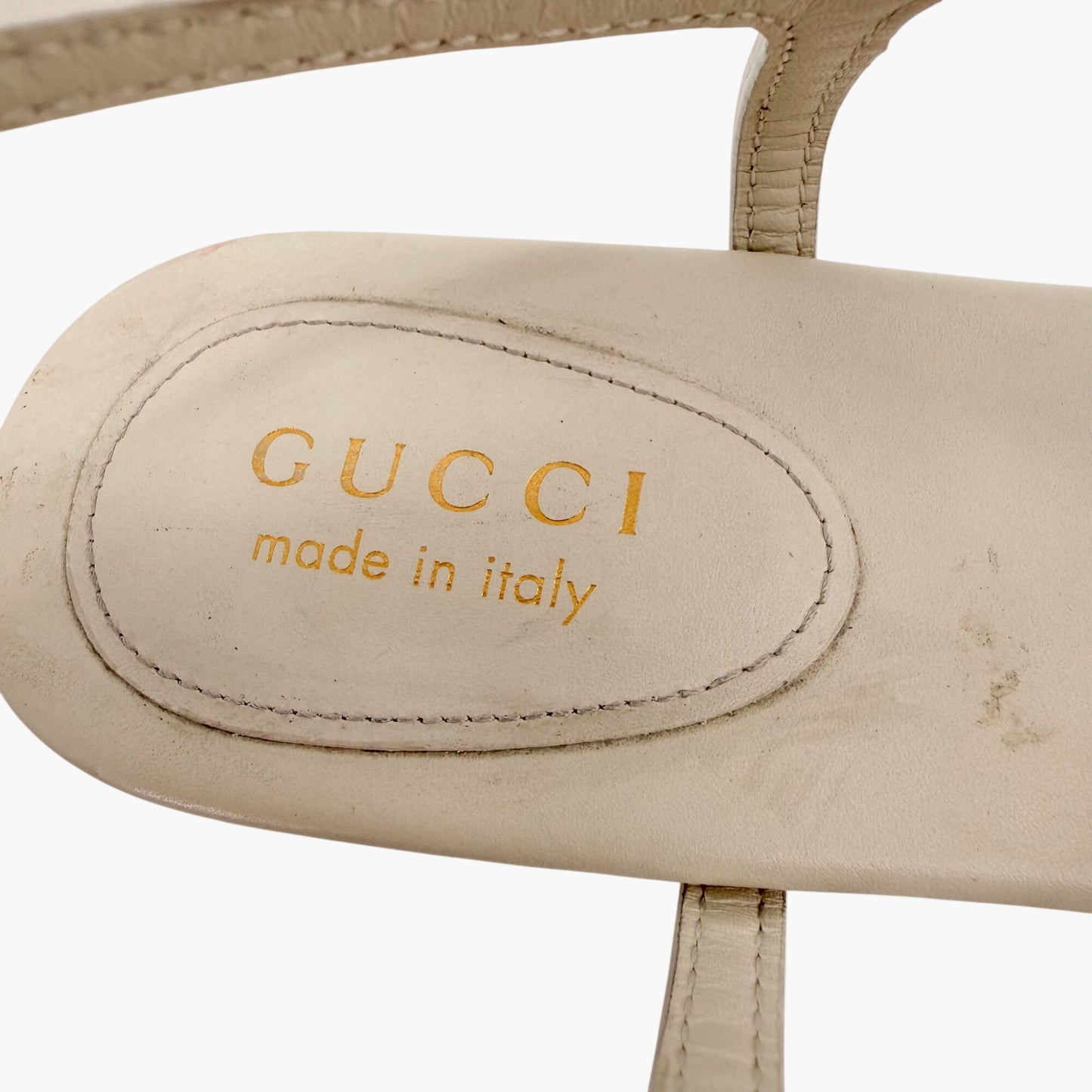 Gucci Signoria T Strap Logo Thong Sandals in White Leather Size 36.5