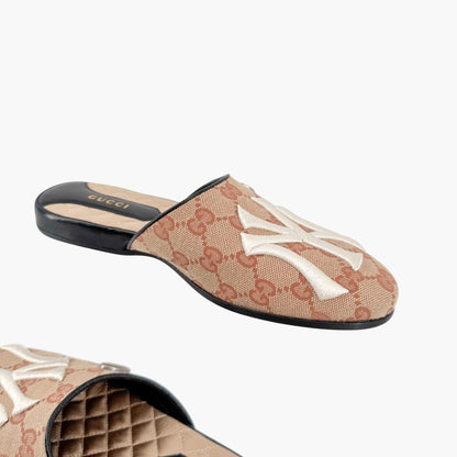 Gucci GG Yankees Mule Slippers in Beige Monogram Canvas Size 36