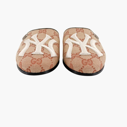 Gucci GG Yankees Mule Slippers in Beige Monogram Canvas Size 36